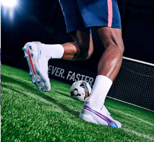 Puma KING ULTIMATE FG/AG Focicipő - Sportmania.hu