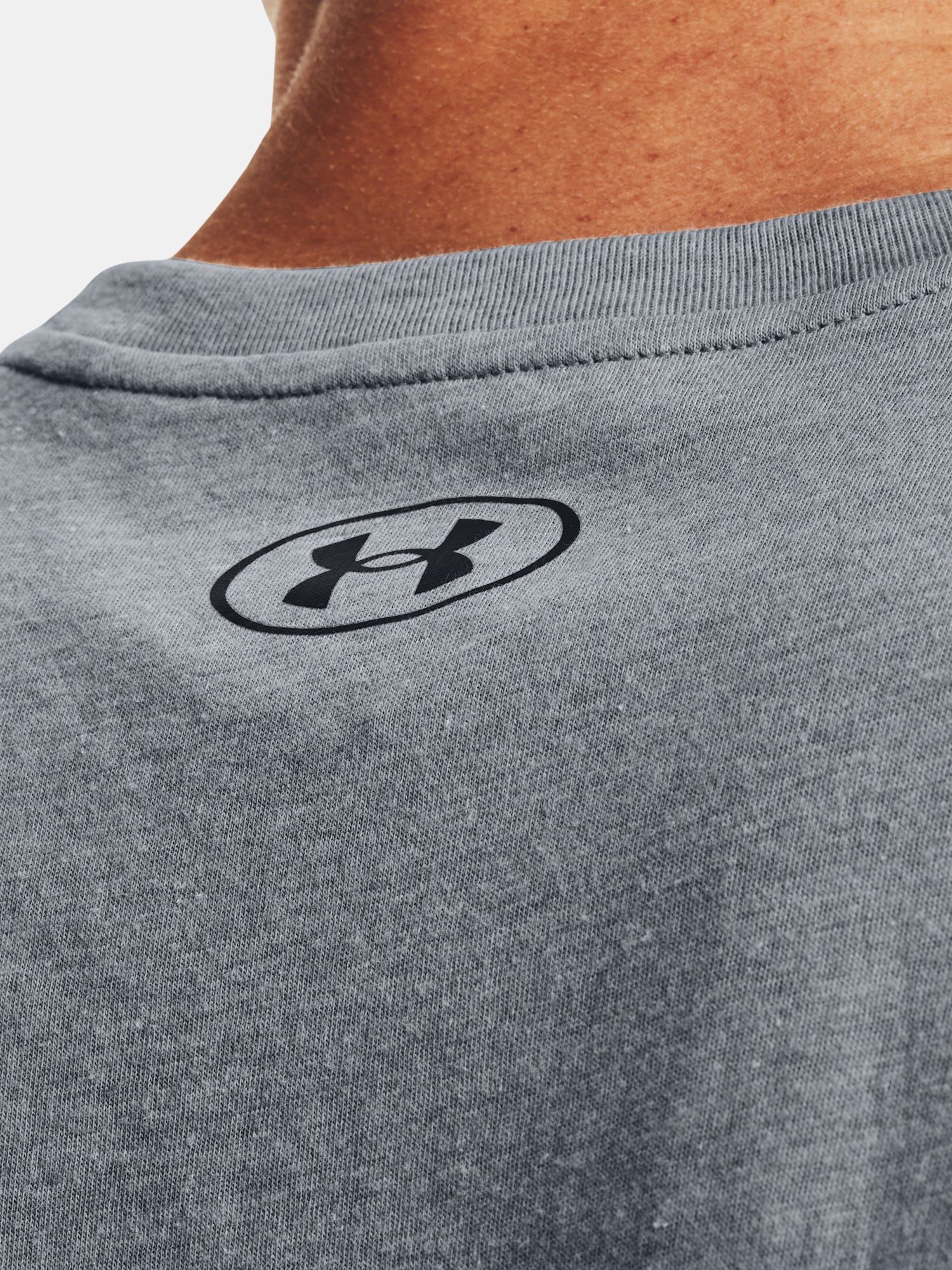 Férfi atléta Under Armour UA LEFT CHEST CUT OFF TANK-GRY
