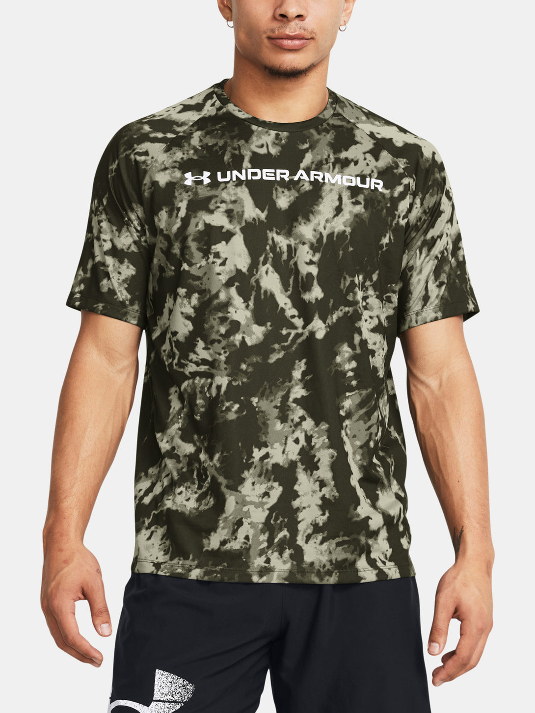 Under Armour Férfi póló UA TECH ABC CAMO SS Póló