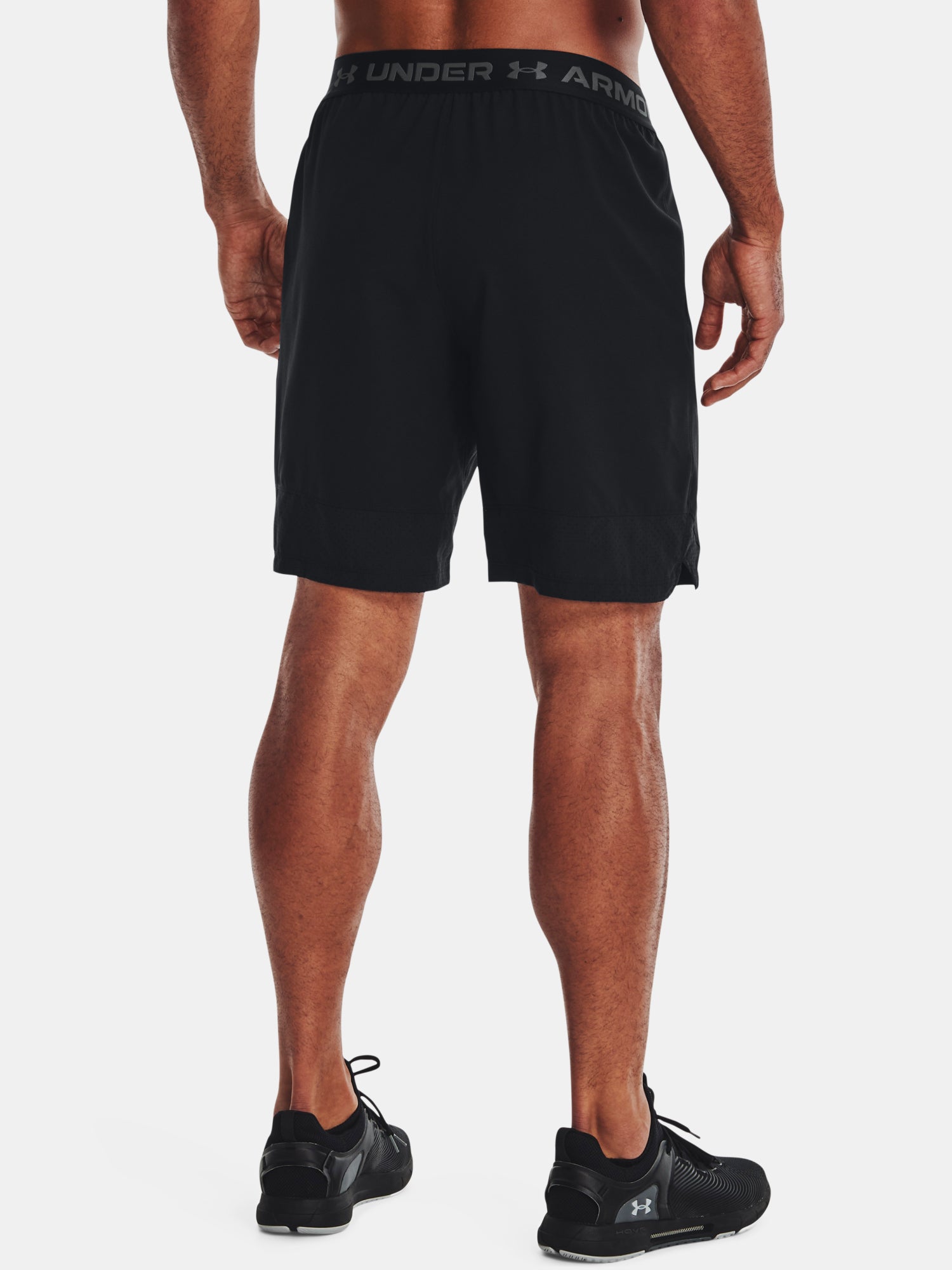 Under Armour Férfi UA Vanish Woven 8in Short fekete