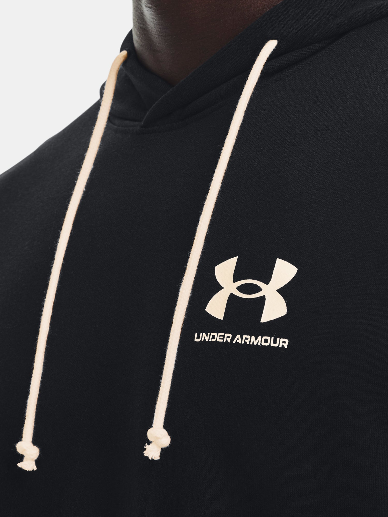 Under Armour Férfi pulóver kapucnival UA RIVAL TERRY LC HD Pulóver fekete