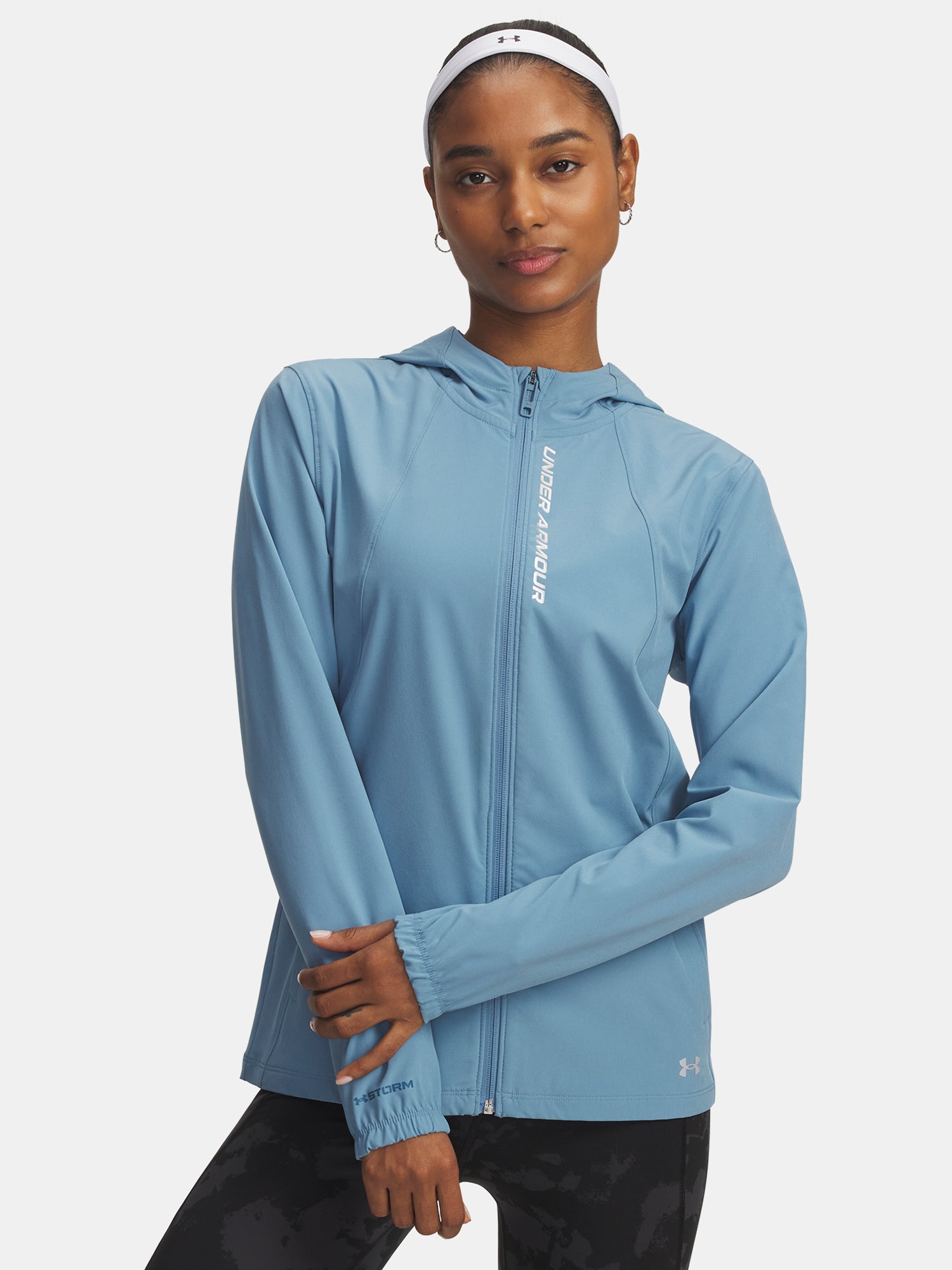 Under Armour Nõi kabát UA OutRun the STORM Jacket-BLU Kabát