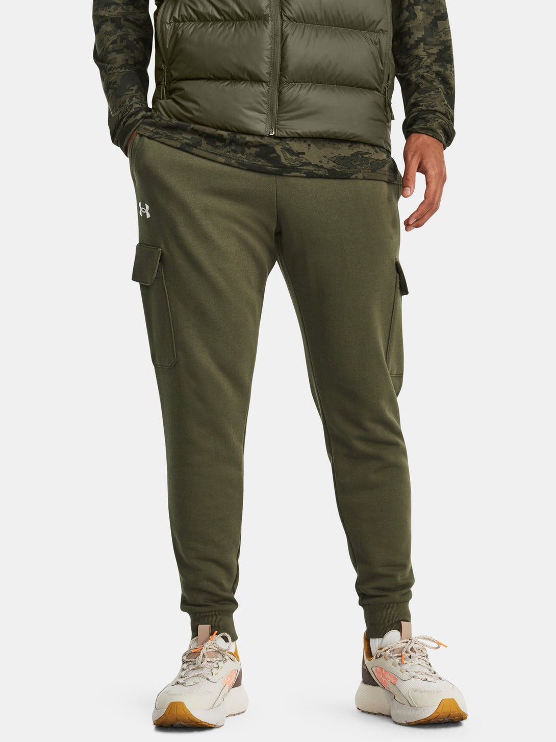Under Armour Férfi melegítõalsó UA Rival Fleece Cargo Jogger Nadrág
