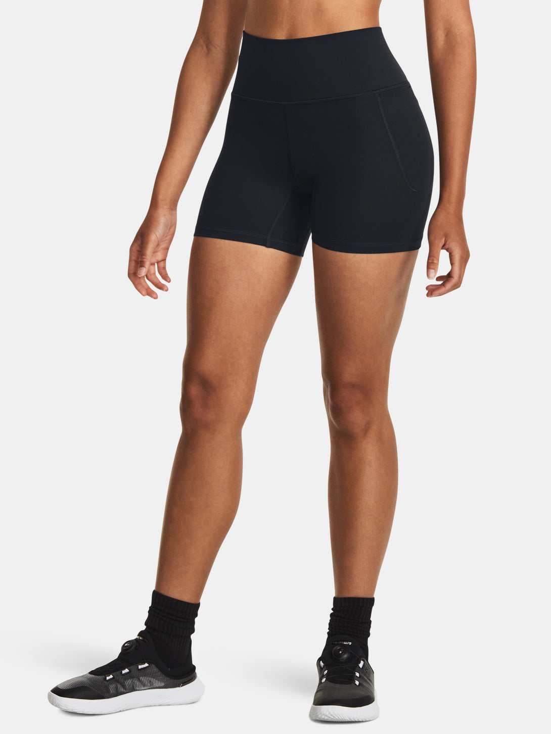 Under Armour Nõi rövidnadrág Meridian Middy Short