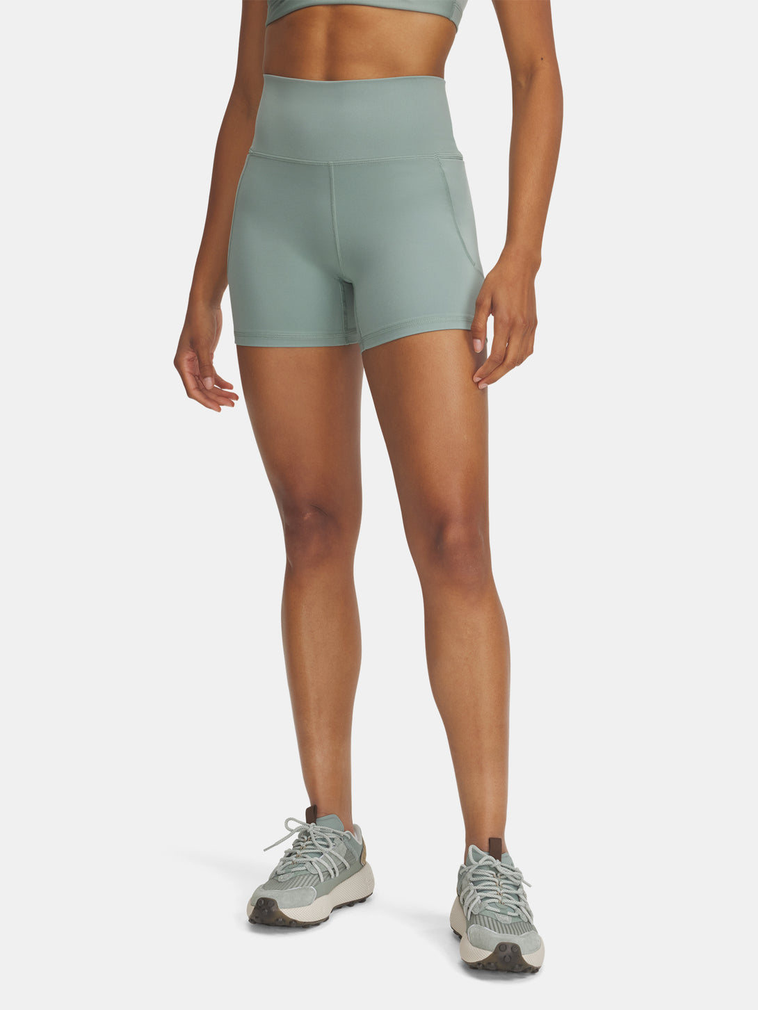 Under Armour Nõi rövidnadrág Meridian Middy Short