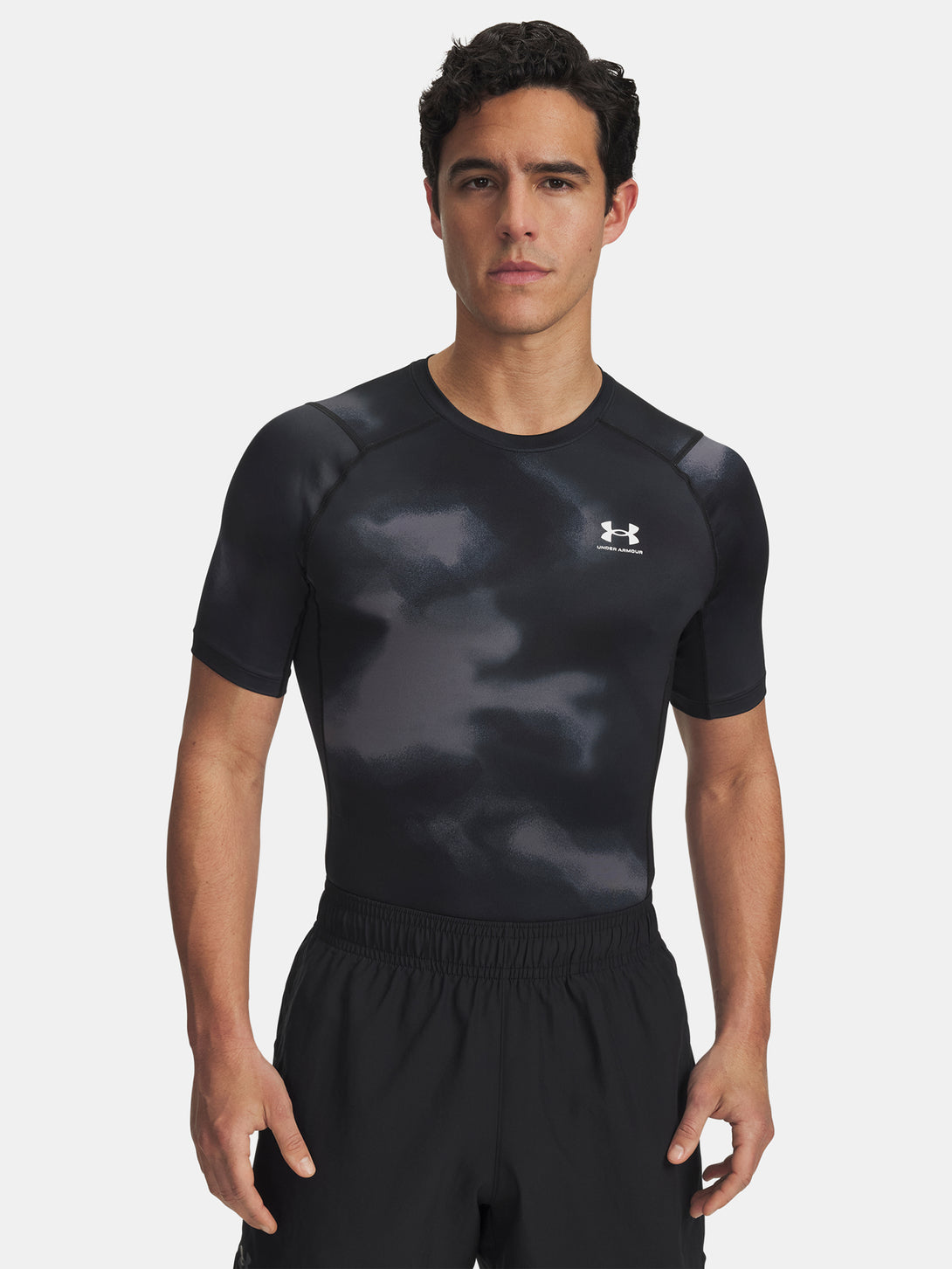 Under Armour Férfi póló UA HG Armour Printed SS-BLK Póló