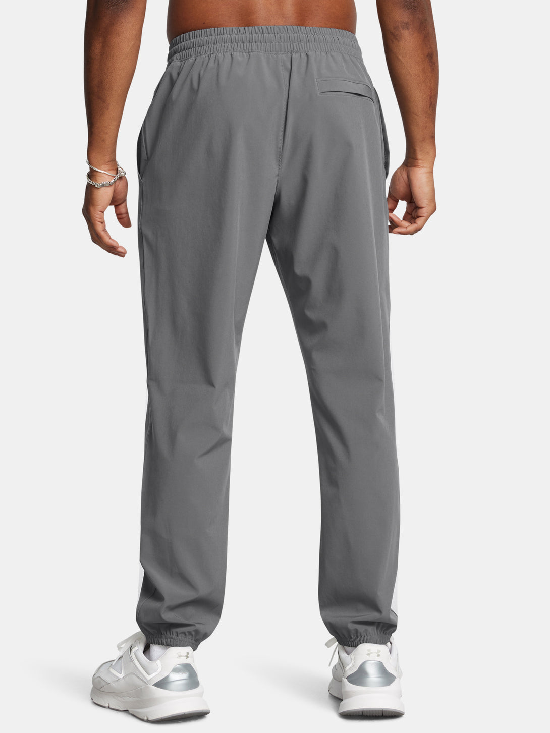 Under Armour Férfi melegítõnadrág UA Vibe Woven Jogger-GRY Nadrág