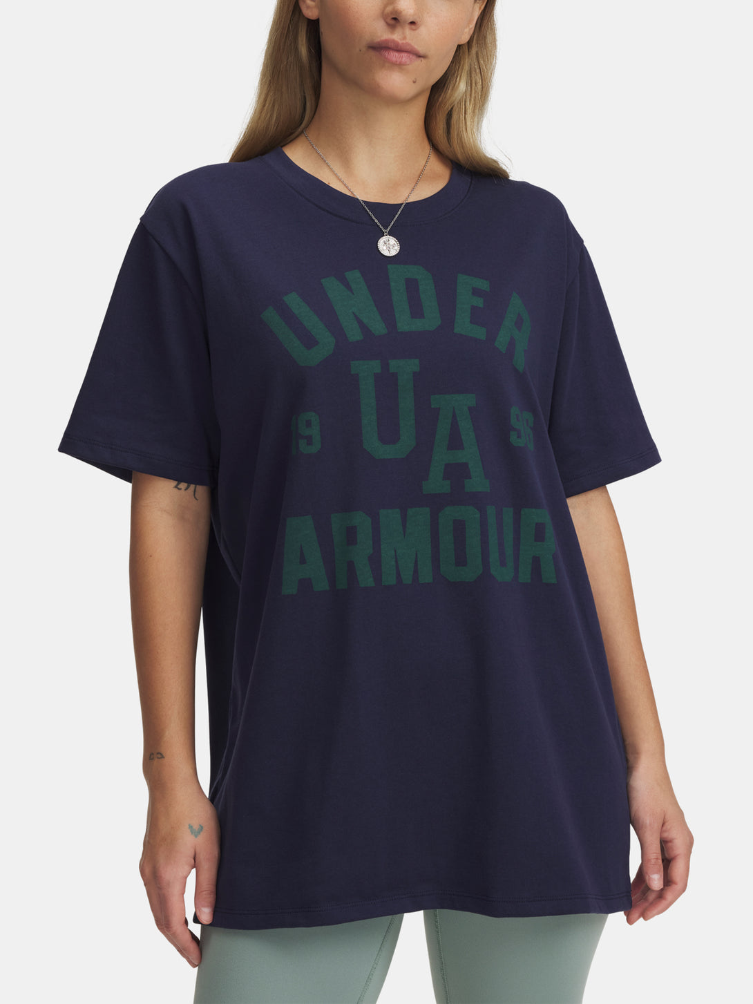 Under Armour Nõi póló UA HWT OS Collegiate SS Póló