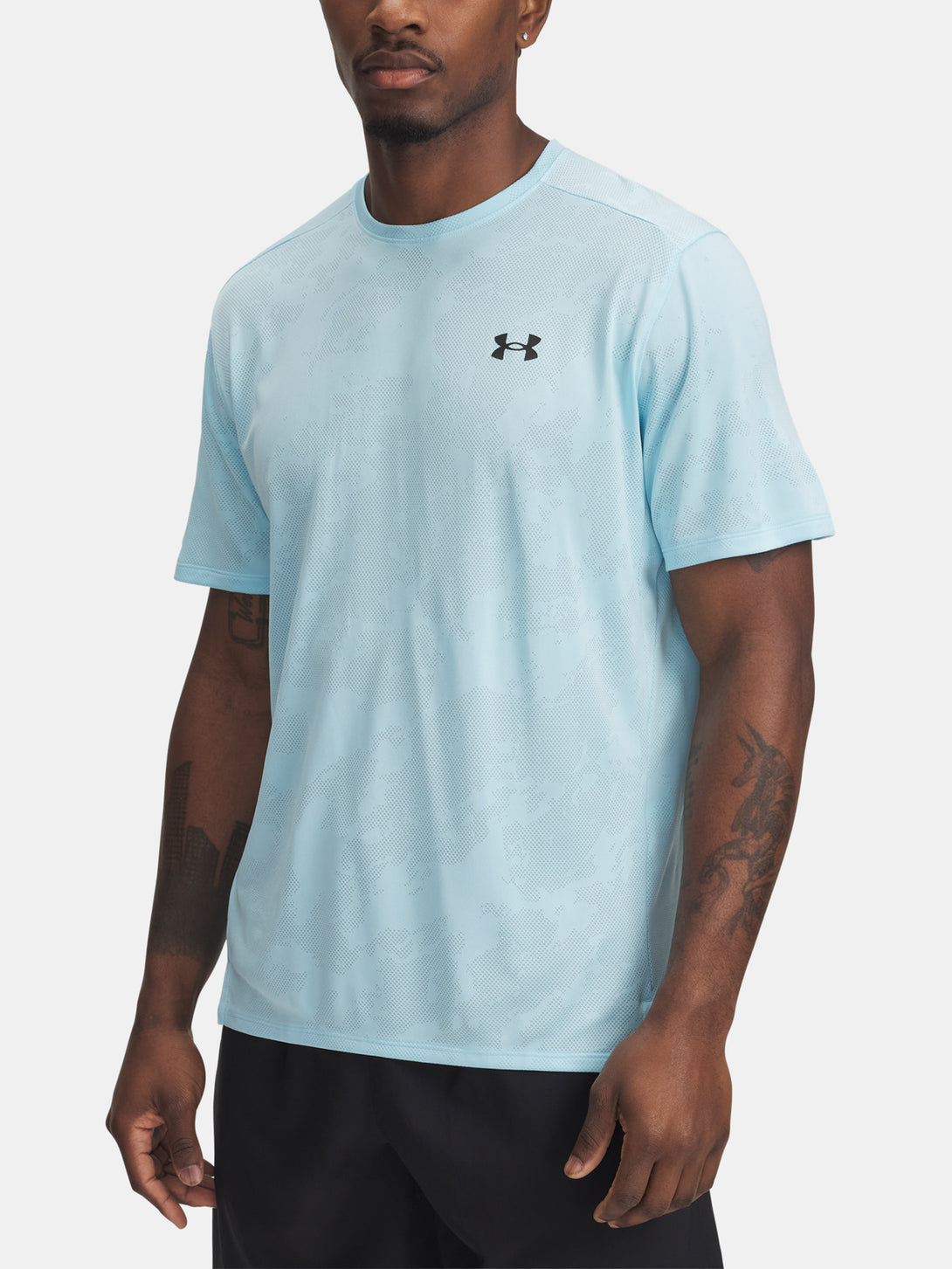 Under Armour Férfi UA Tech Vent Jcqrd SS póló Kiegészítő