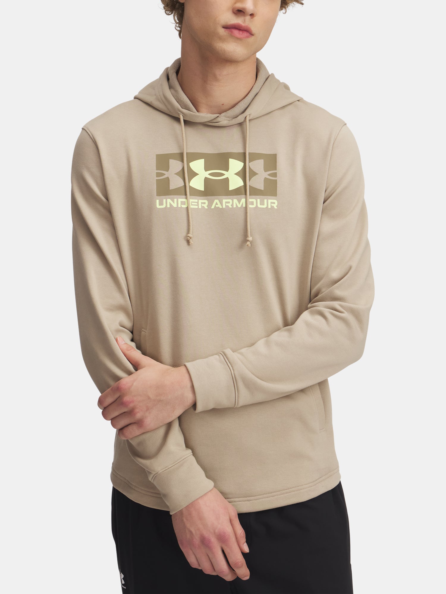 Under Armour Férfi pulóver kapucnival UA Rival Terry Logo Hood Kiegészítő