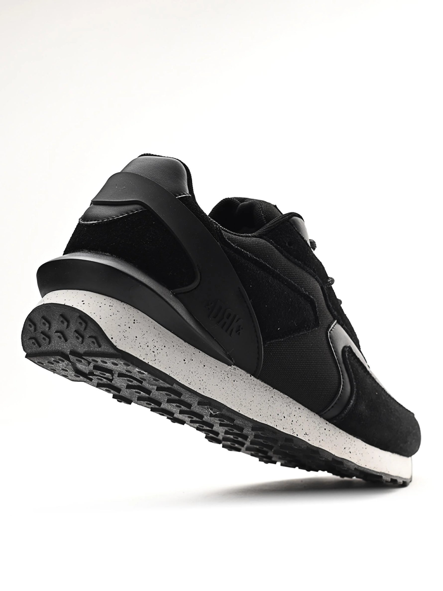 Dorko Runner Up Utcai cipő fekete