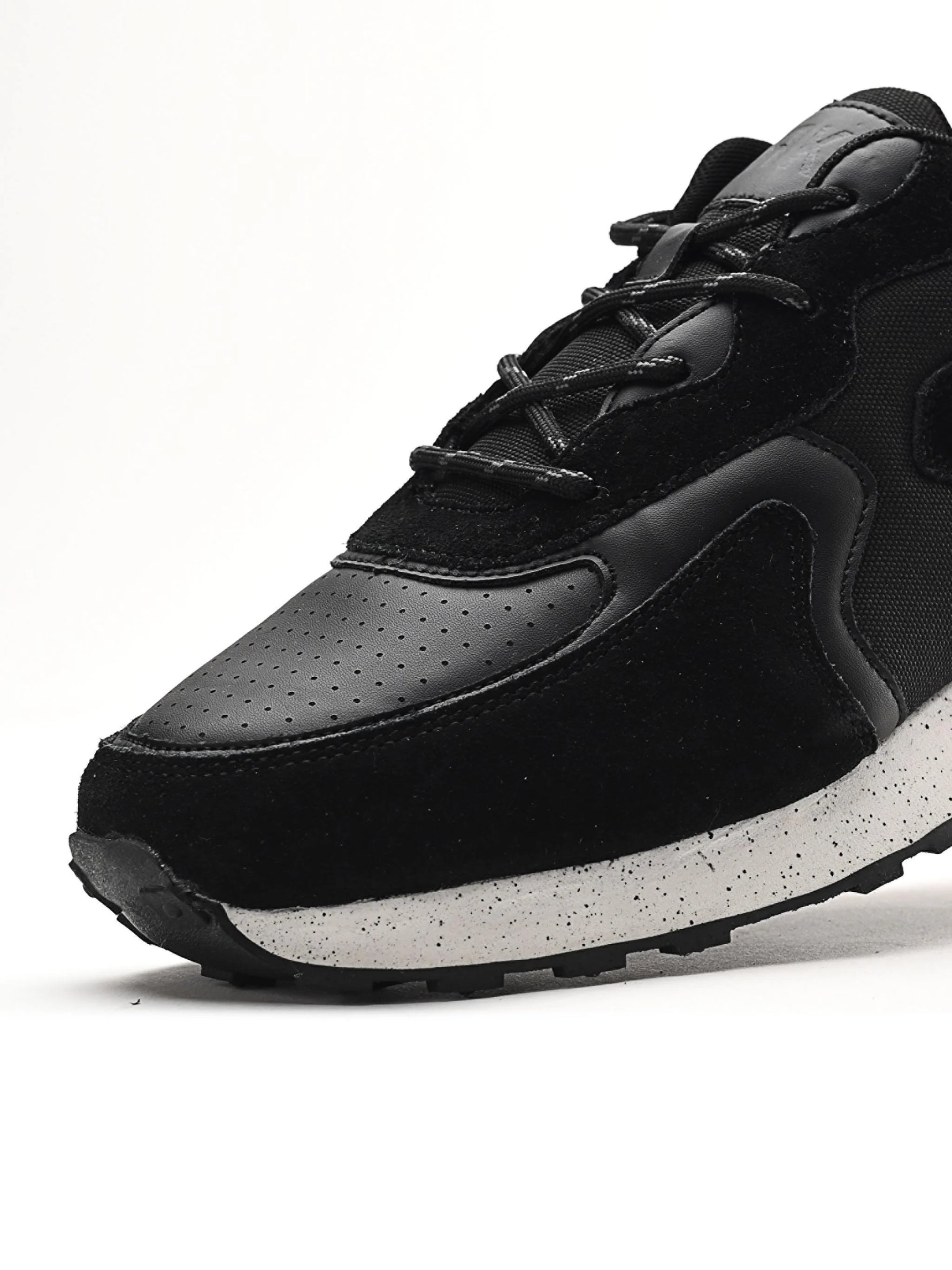 Dorko Runner Up Utcai cipő fekete