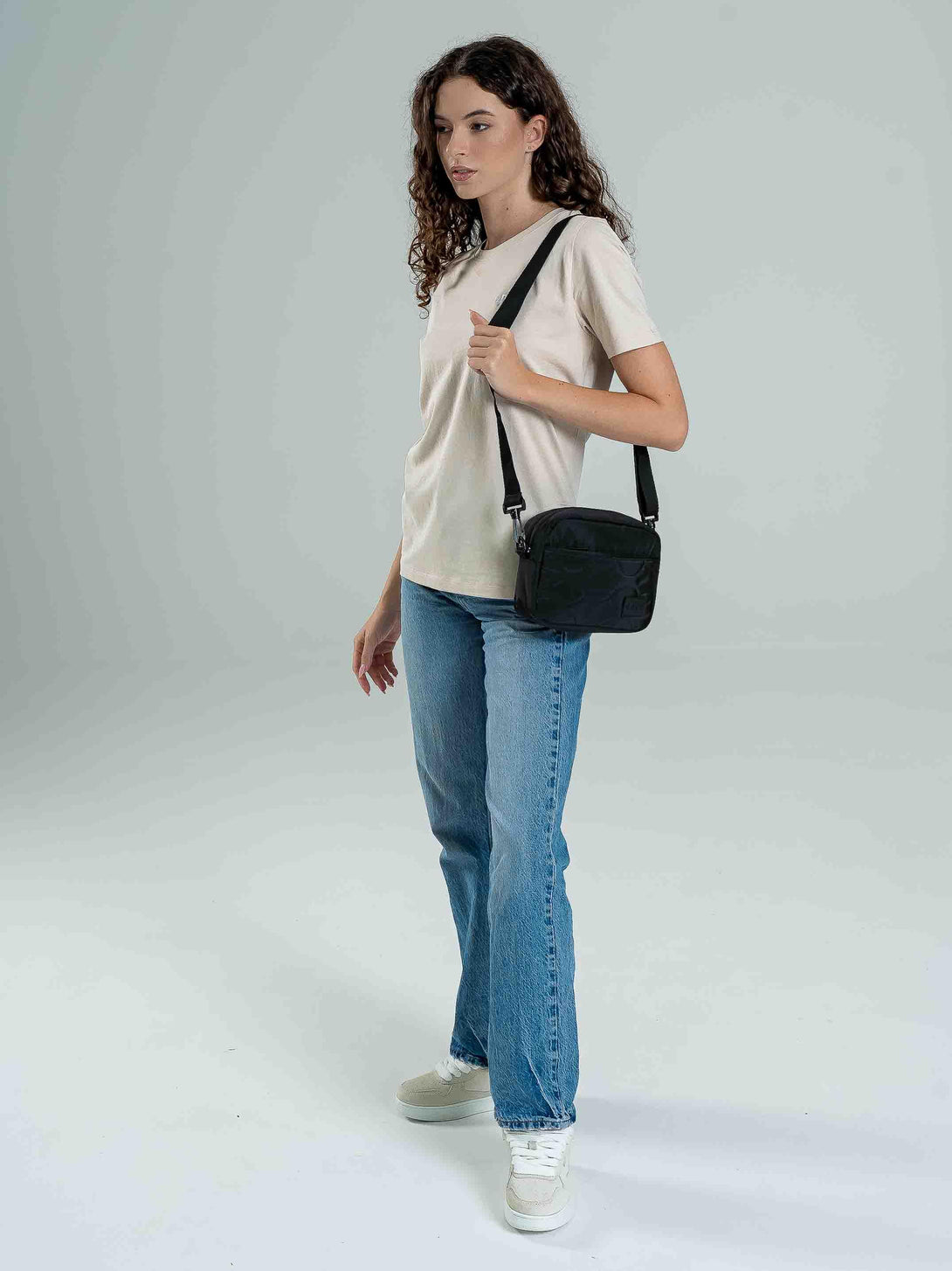 Dorko Mabel Side Bag Oldaltáska