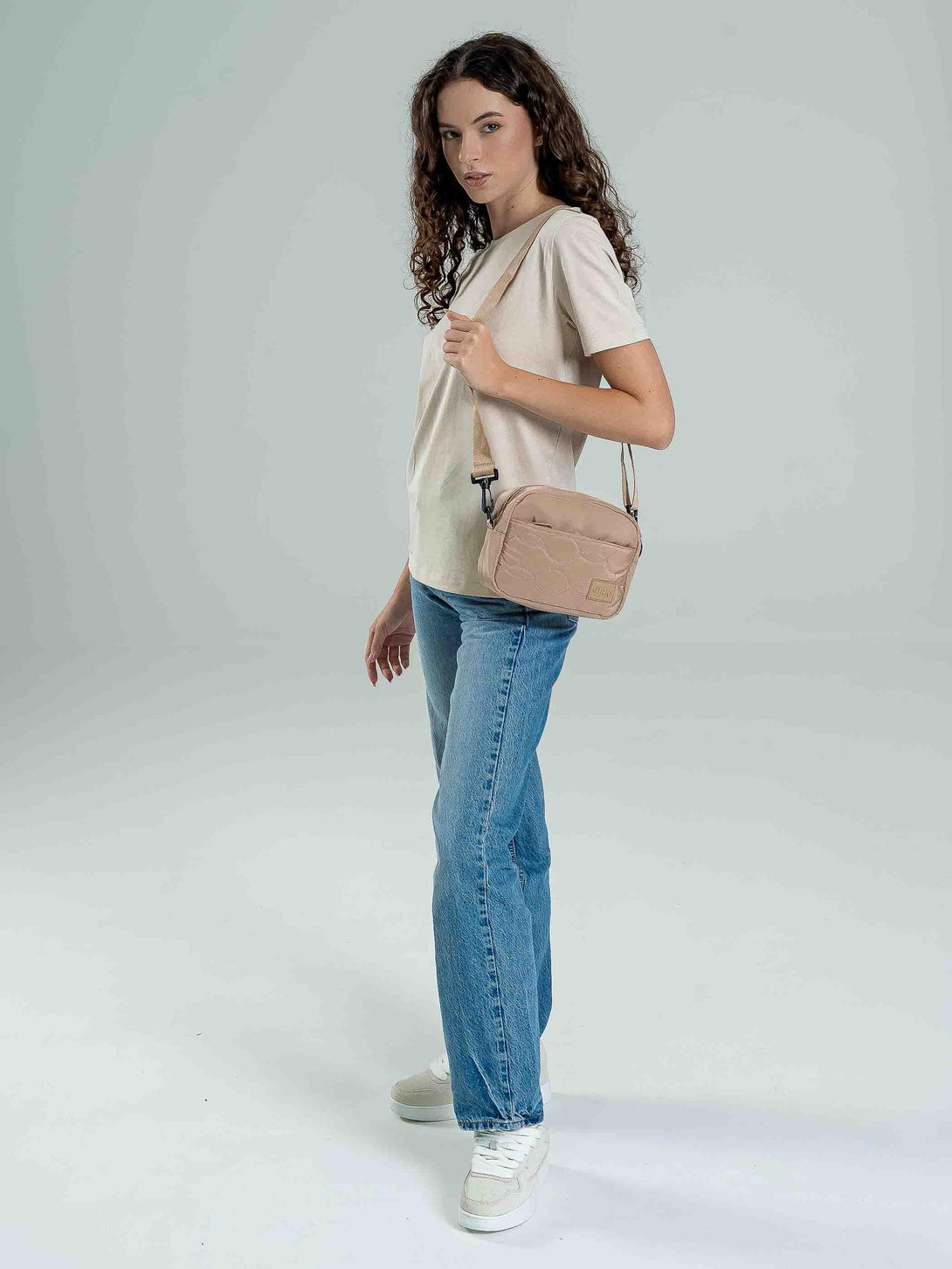 Dorko Mabel Side Bag Oldaltáska