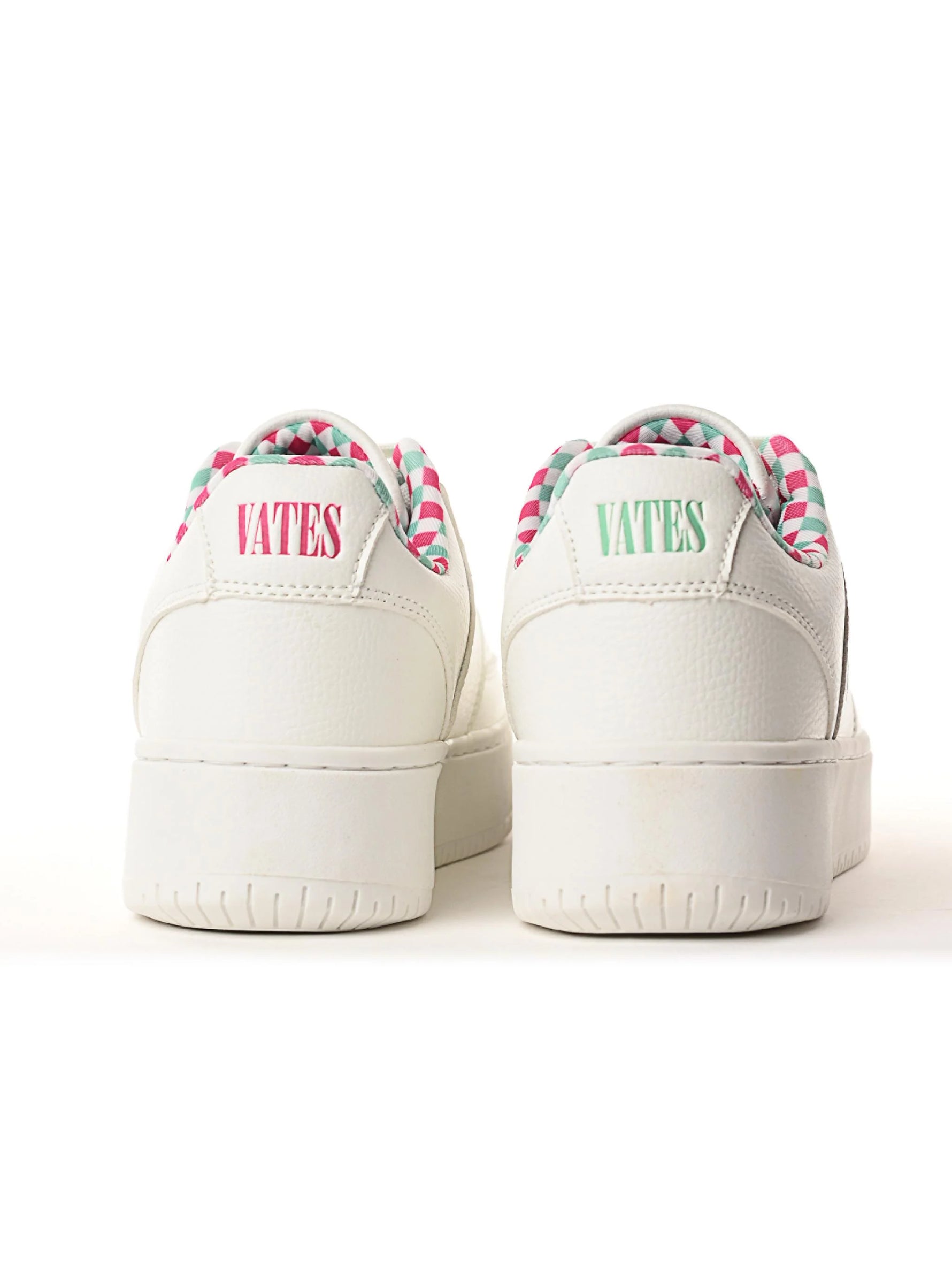 90 Classic Platform x Vates Kockas