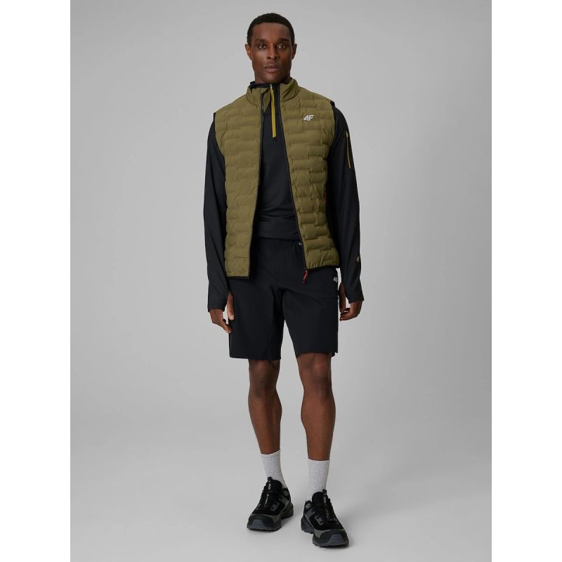4F PRO trekking vest with Primaloft filling for men 4F 4FWSS26TVJAM343-43S ezüst férfi mellény
