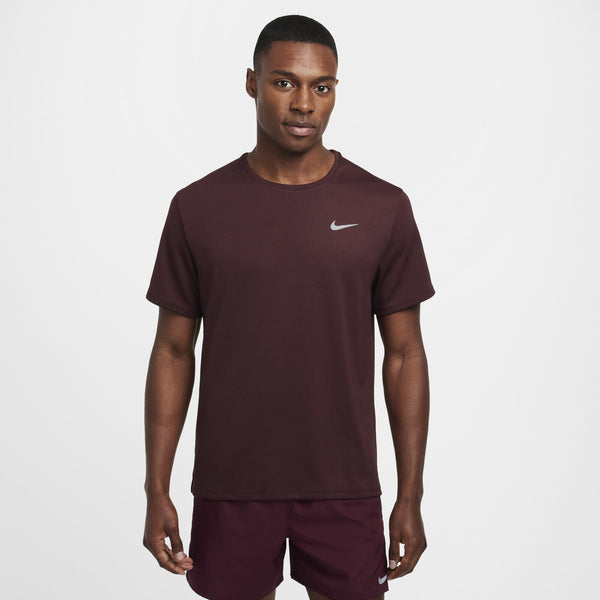 Nike Miler Men\"s Dri-FIT UV Sh Fitnesz Felső