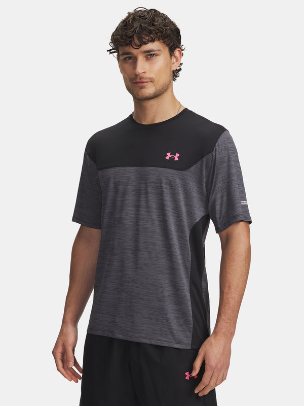 Under Armour Férfi póló UA Tech Utility SS-BLK Póló