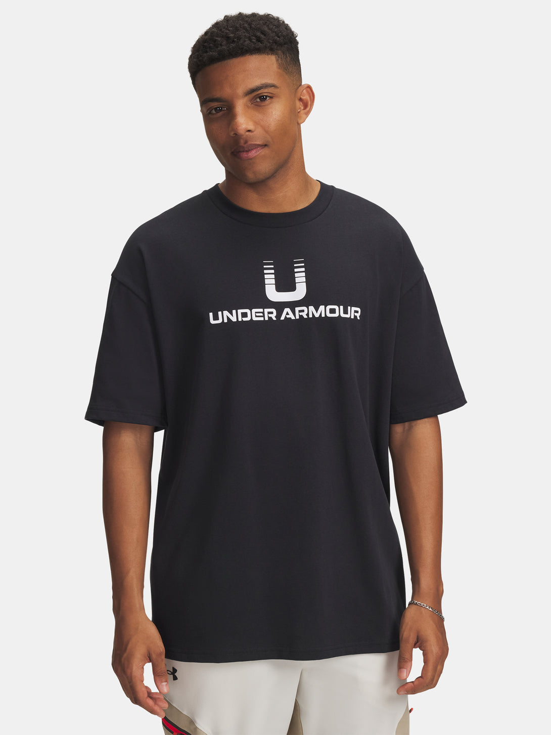 Under Armour Férfi póló UA HWT U LOGO SS-BLK Póló