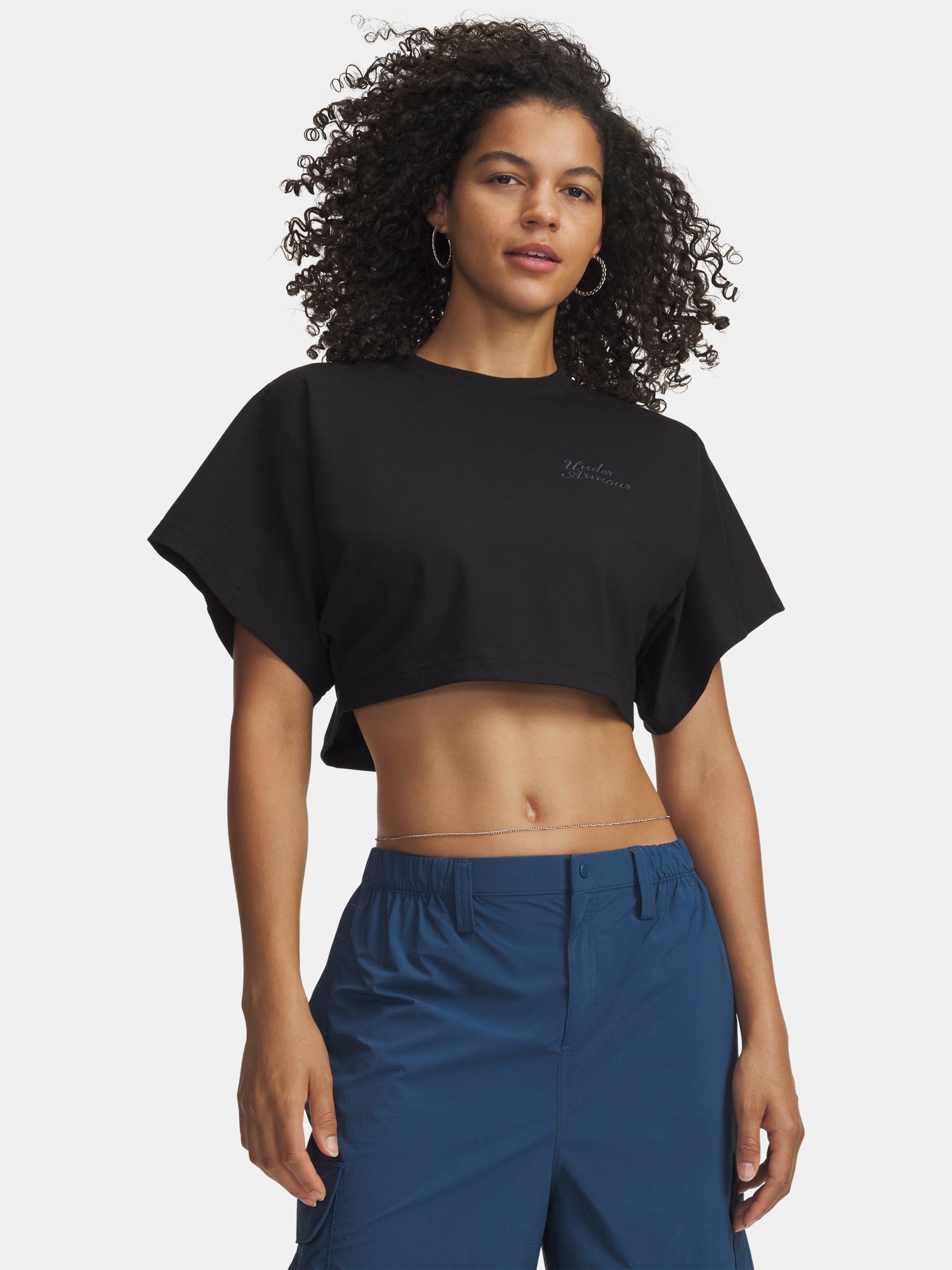 Nõi Under Armour Cropped Script SS Tee-BLK póló