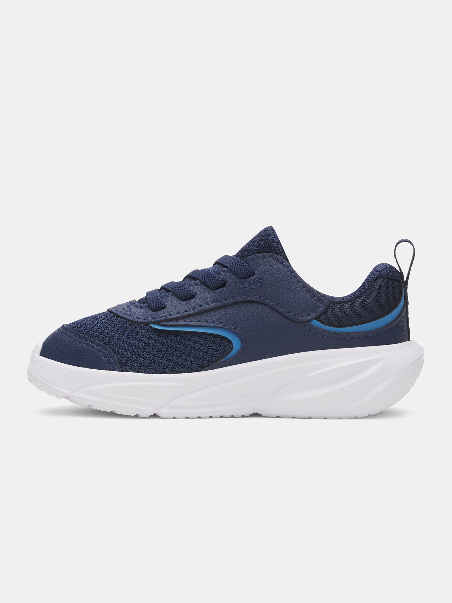 Fiú cipõ Under Armour UA BINF Surge 5 AC