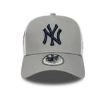 New Era Mens New York Yankees 9FORTY Side Patch Trucker sapka
