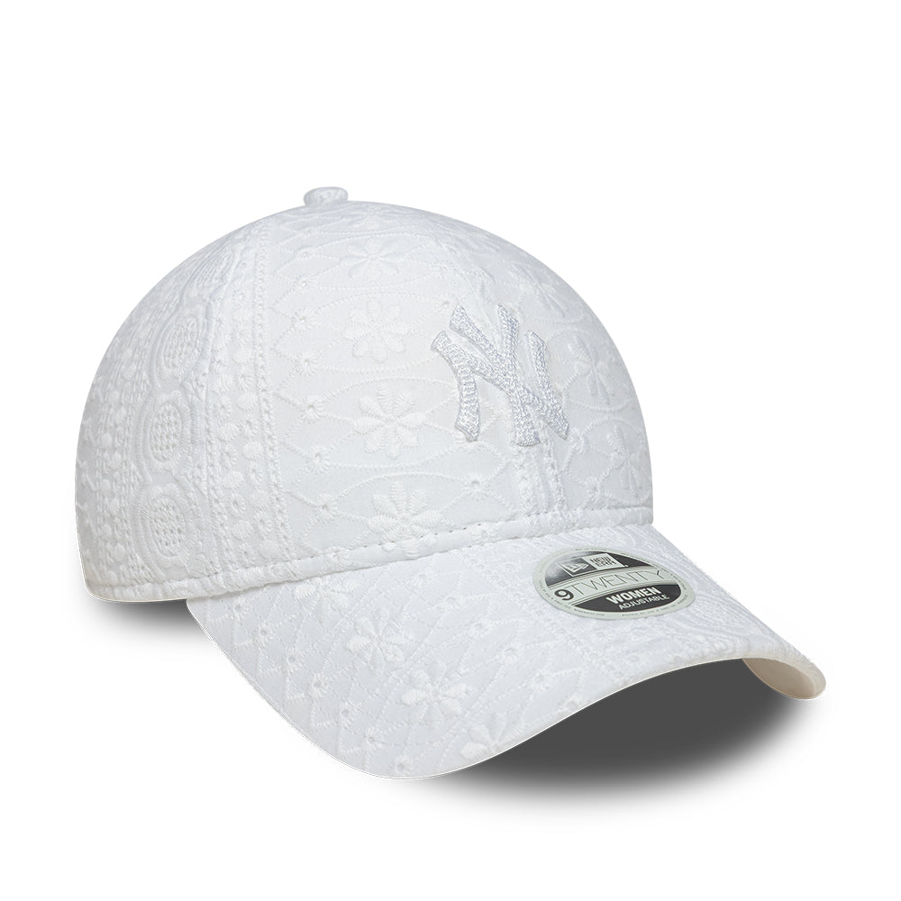 New York Yankees Womens MLB Broderie White 9TWENTY női baseball sapka