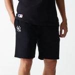 New Era New York Yankees MLB League Essential French Terry Black short