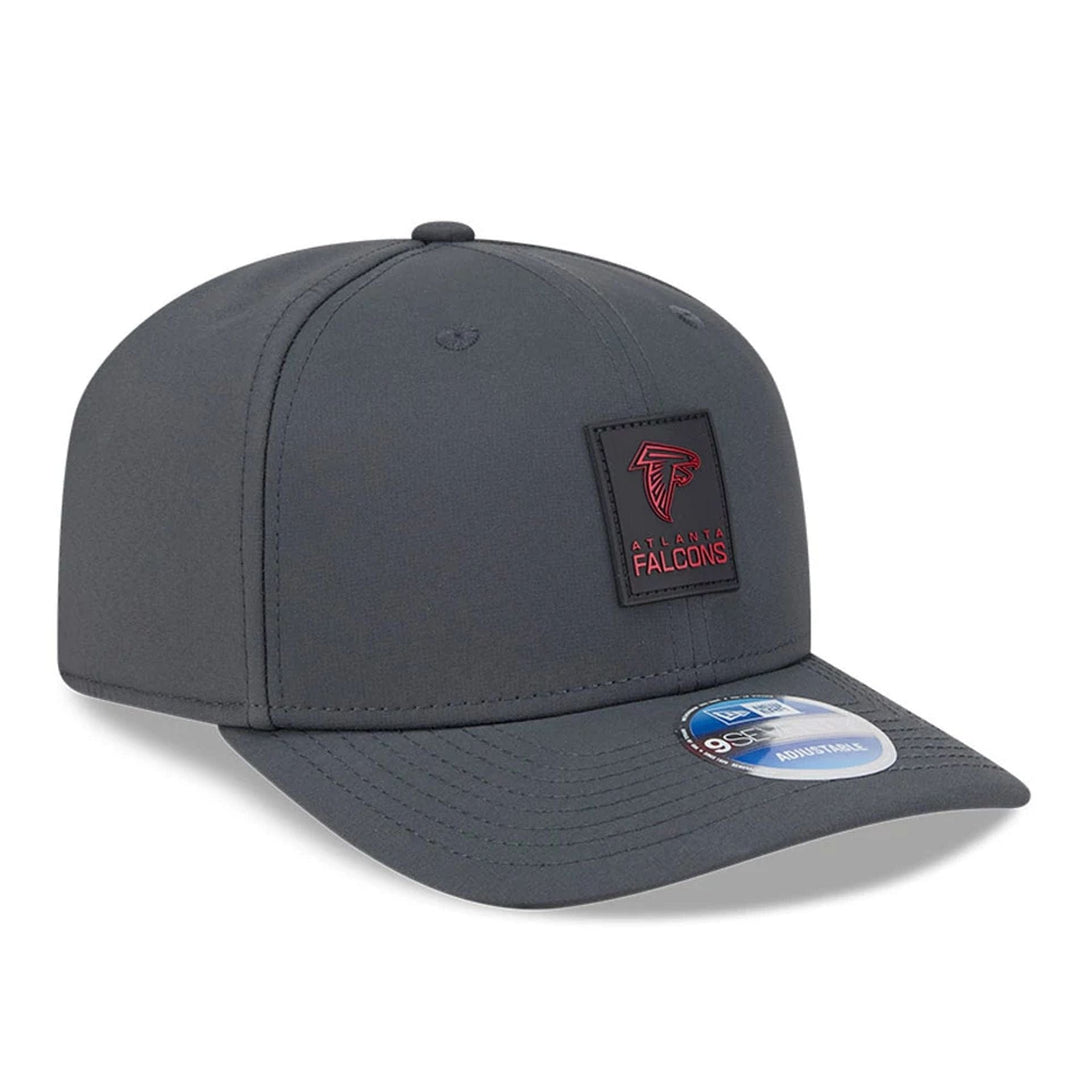 Atlanta Falcons NFL Sideline 2025 Charcoal 9SEVENTY Stretch Snap Adjustable Cap - baseball sapka