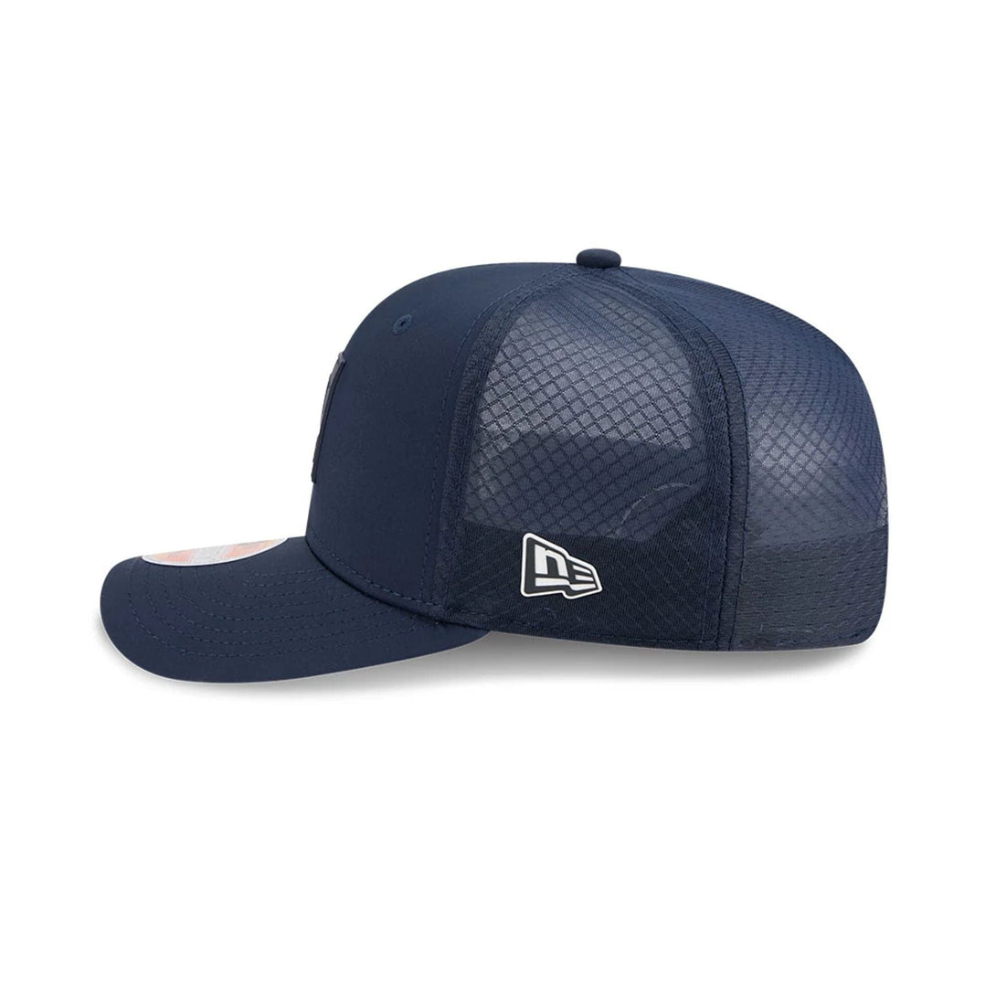 Chicago Bears NFL Sideline 2025 Navy 9SEVENTY Trucker Stretch Snap Adjustable Cap - baseball sapka