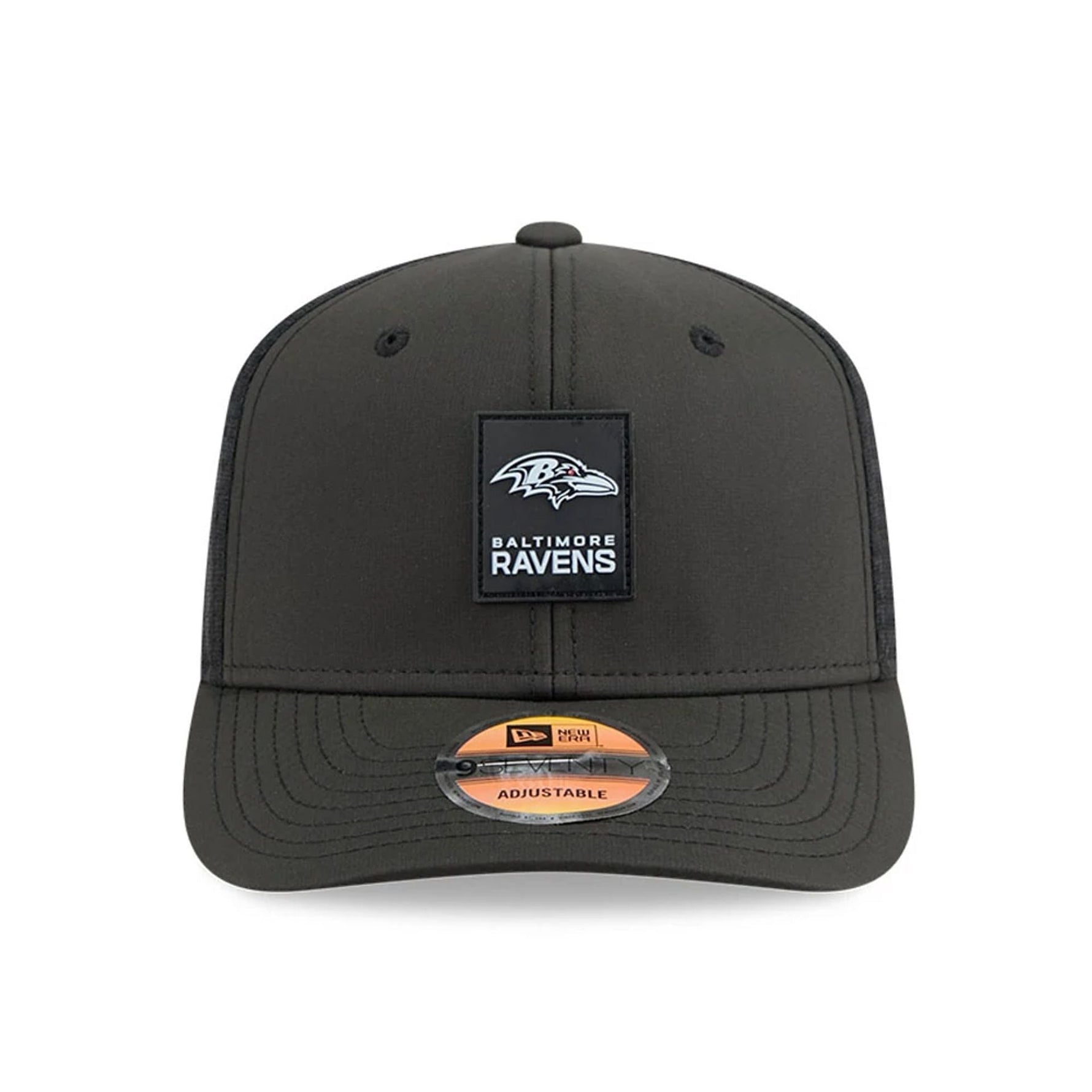 Baltimore Ravens NFL Sideline 2025 Black 9SEVENTY Trucker Stretch Snap Adjustable Cap - baseball sapka