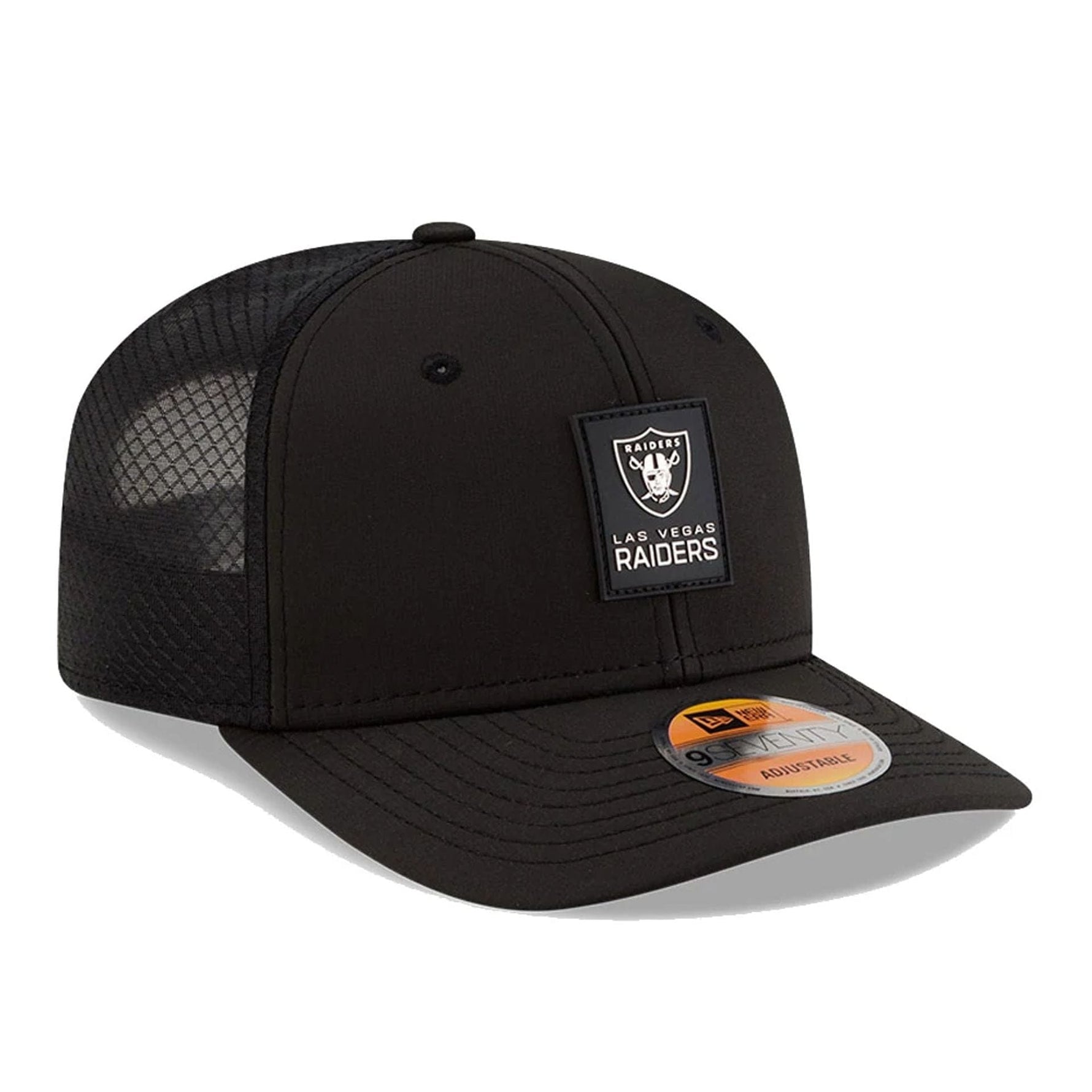 Las Vegas Raiders NFL Sideline 2025 Black 9SEVENTY Trucker Stretch Snap Adjustable Cap - baseball sapka