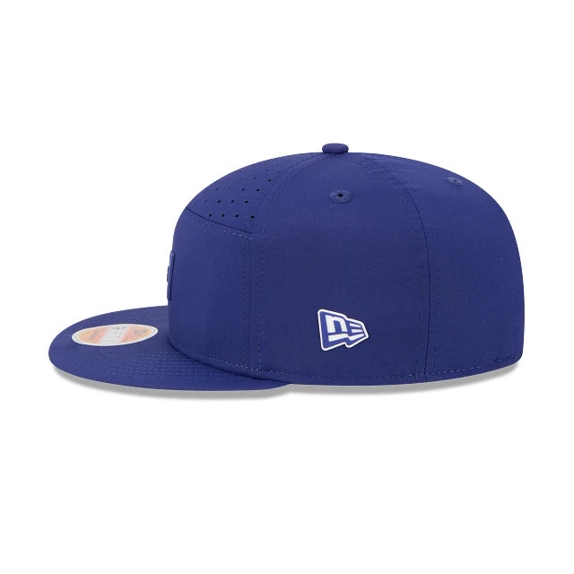 New Era Men's Blue NFL 2025 Sideline Split Panel 9FIFTY Snapback - baseball sapka