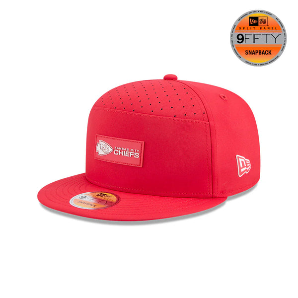 New Era Men's Red Kansas City Chiefs 2025 Sideline Split Panel 9FIFTY Snapback Hat - baseball sapka