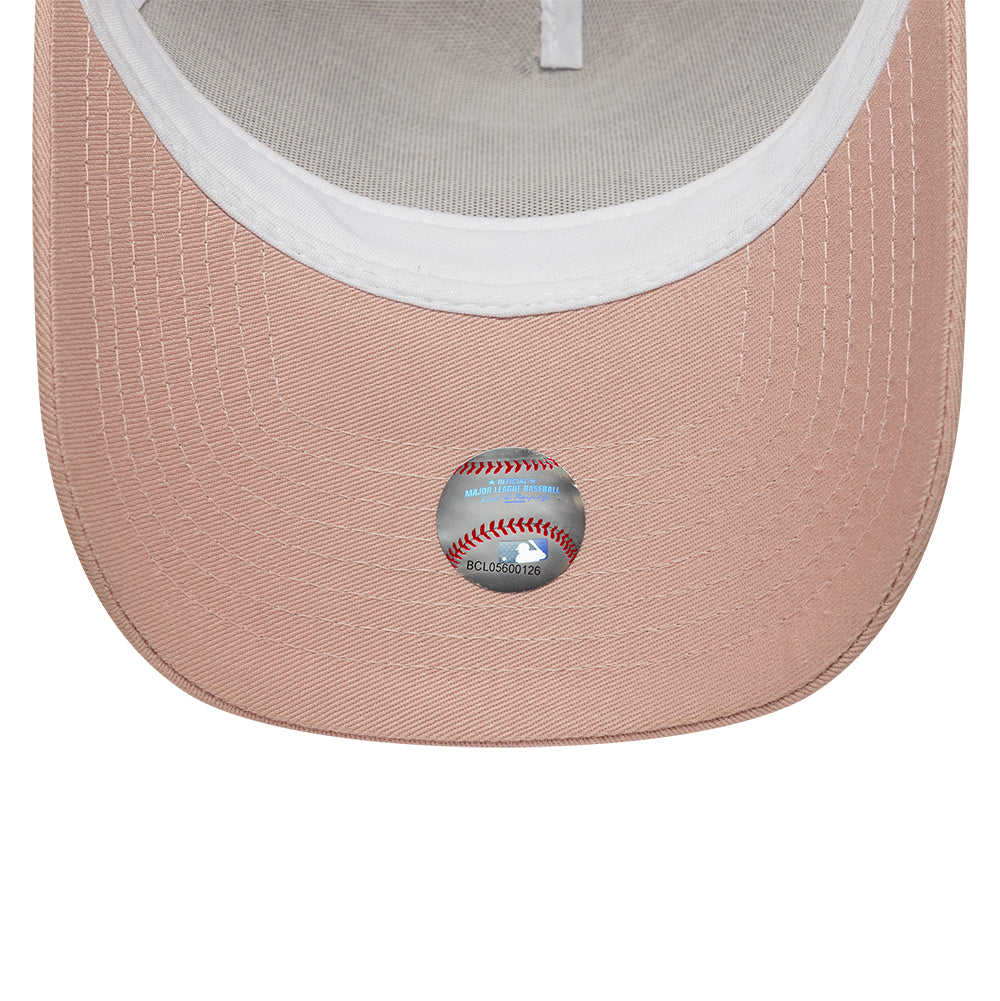 New York Yankees MLB Outline Pastel Pink 9FORTY E-Frame Trucker sapka