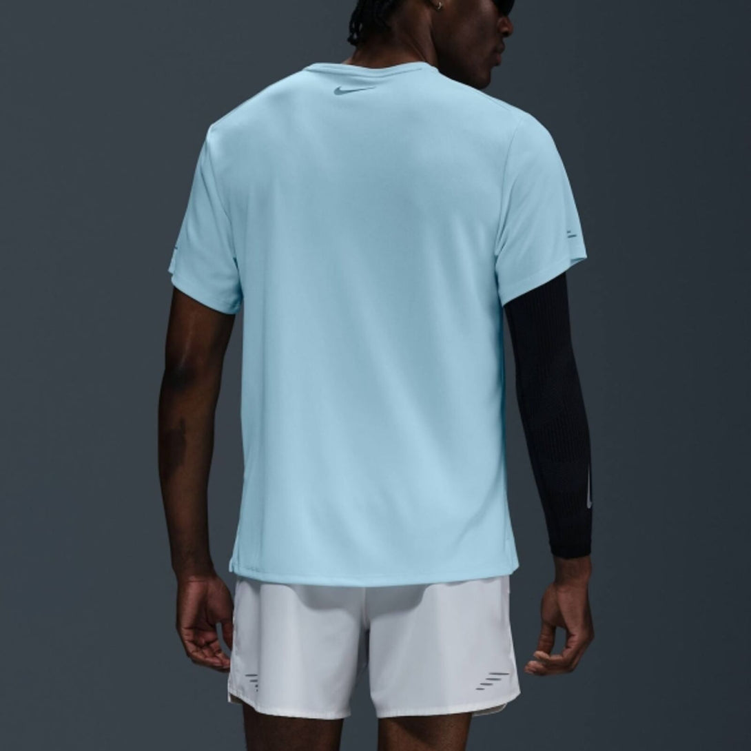 Nike Miler Flash Men\"s Dri-FIT Póló