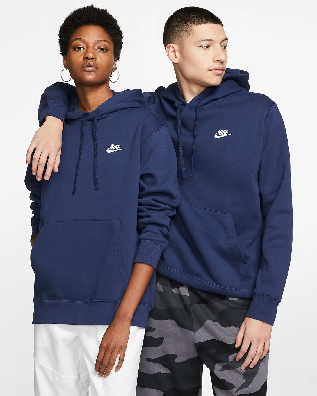 Nike Sportswear Club Fleece kapucnis pulóver, sötétkék - Sportmania.hu