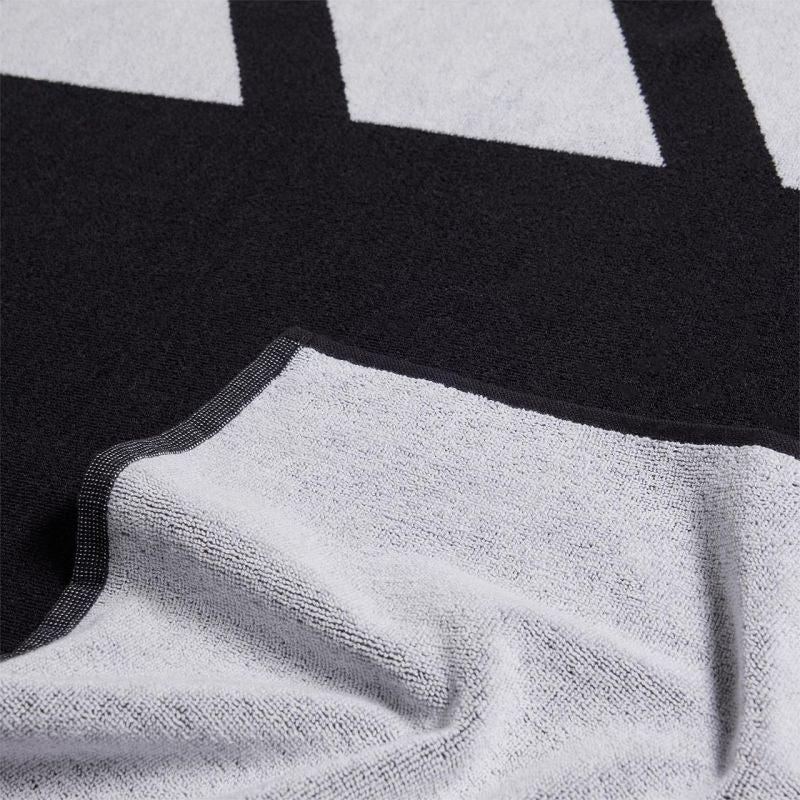 Adidas 3bar L towel IU1289 Kiegészítők - Sportmania.hu