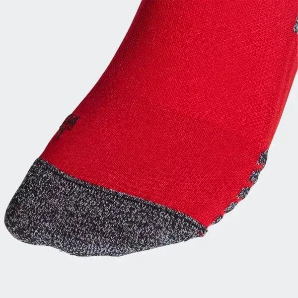 Adidas ADI 21 sportszár, fekete-piros Zokni - Sportmania.hu