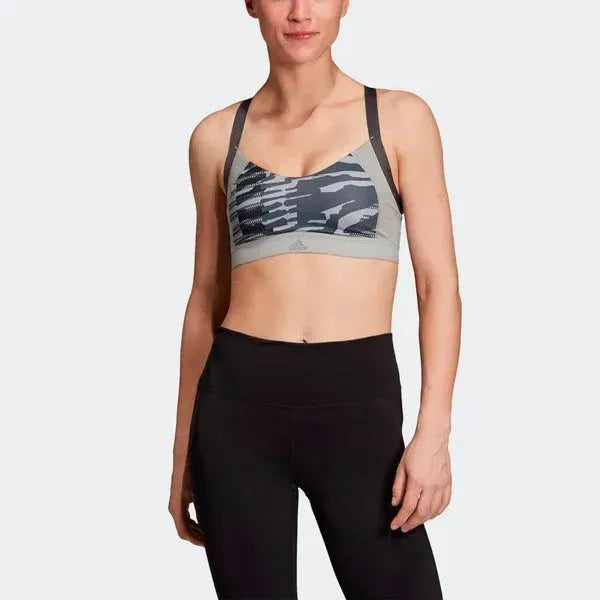 Adidas AM AI Q3 BRA MGSOGR/PRINT Sportmelltartó - Sportmania.hu