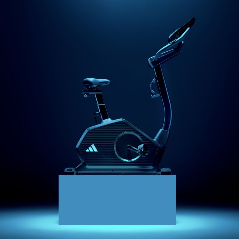 Adidas C-24c exercise bike edzőfelszerelés AVUS-10225