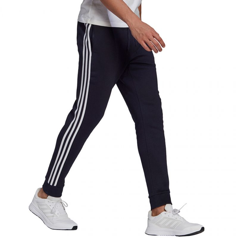 Adidas Essentials Fleece Tapered Cuff 3-Band férfi Nadrág GK8823
