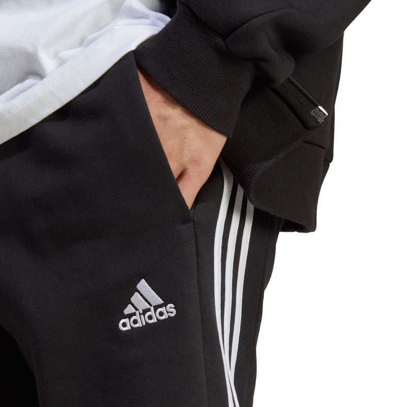 Adidas Essentials French Terry 3-Stripes M IC9435 shorts Ruházat - Sportmania.hu