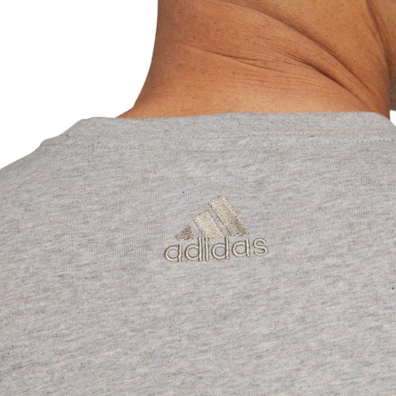 adidas Essentials Single Jersey Linear Embroidered Logo Tee M IC9277 Póló
