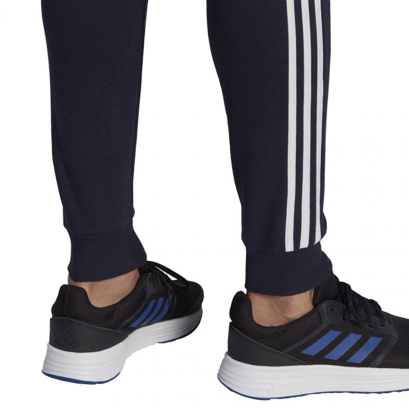 Adidas Essentials Slim 3 Stripes Pants M GM1090 Nadrág