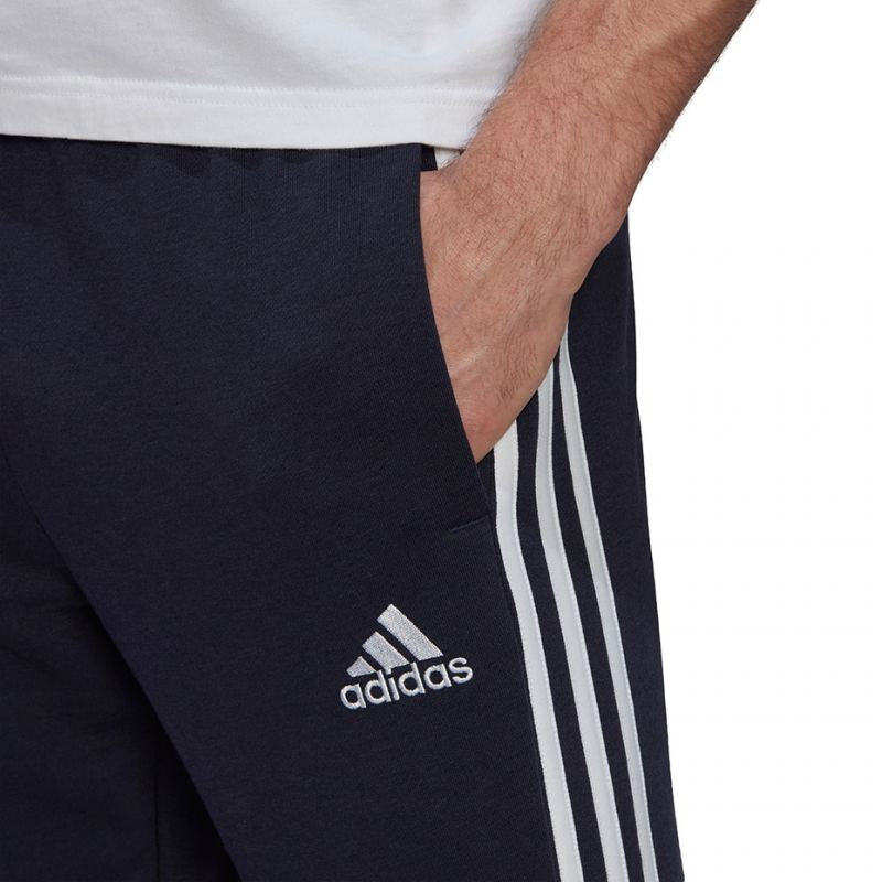 Adidas Essentials Tapered Elastic Cuff 3 Stripes férfi Nadrág GK8830
