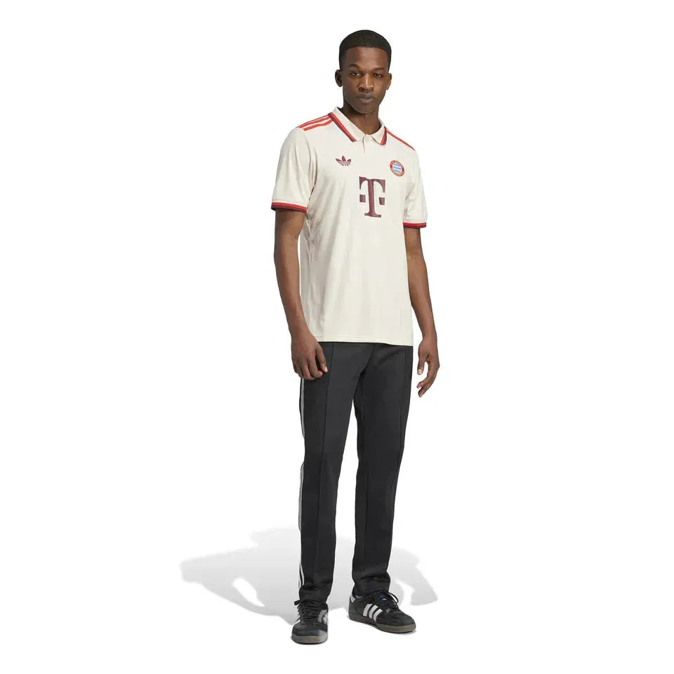Adidas FC Bayern 24/25 Third Futball mez - Sportmania.hu