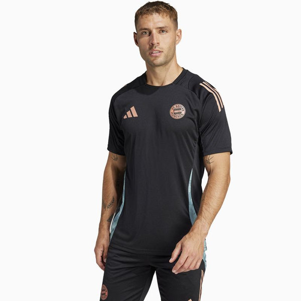 Adidas FC Bayern Training T-shirt M JSY JI5272 Póló