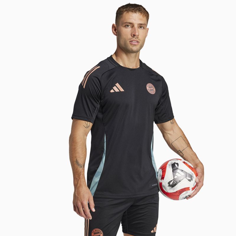 Adidas FC Bayern Training T-shirt M JSY JI5272 Póló - Sportmania.hu