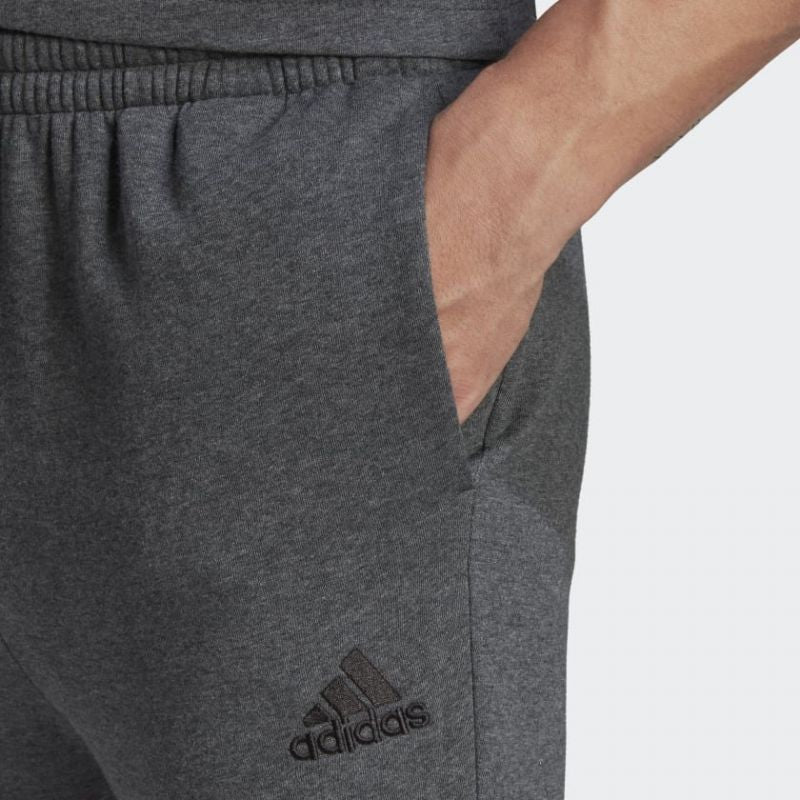 Adidas Fleece Regular Taprered Pants M HL2243 nadrág - Sportmania.hu